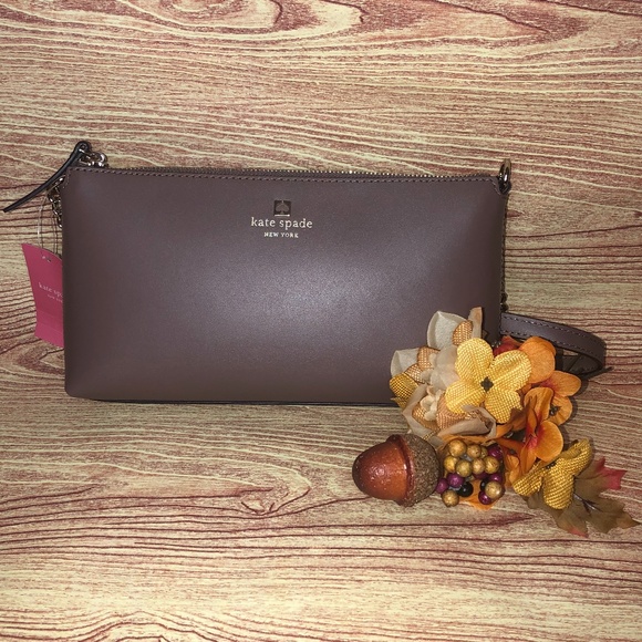 kate spade Handbags - Kate Spade sawyer street declan
